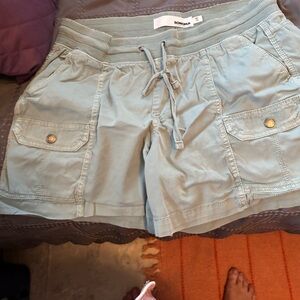Sonoma Women's Sage Green Cargo Shorts drawstring waist size 14